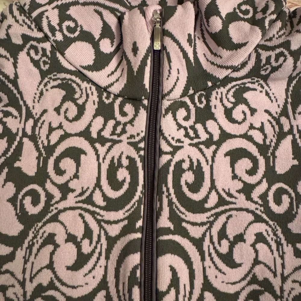 Newland Pink and Black Patterned Pullover - Picture 3 of 6